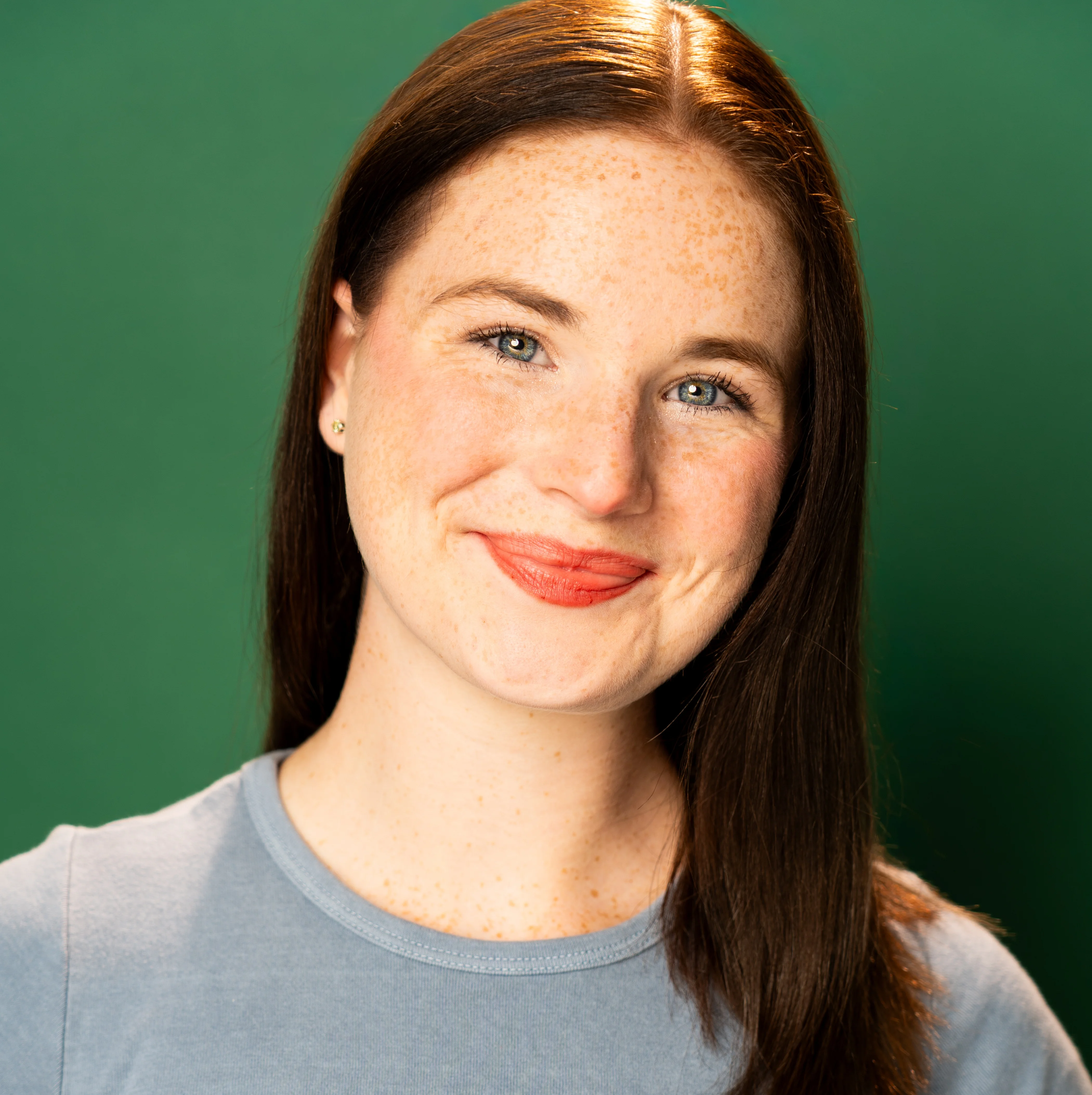 Leah Lyn Holmes